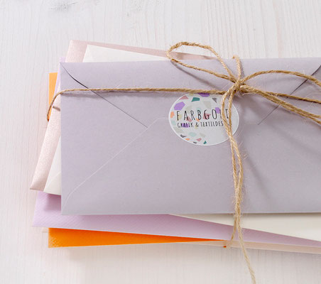 Einladung zur Hochzeit und freien Trauung mit Strauß & Fliege