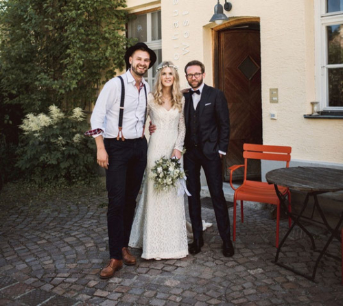 Hochzeit unter freiem Himmel mit Hochzeitsrednerin von Strauß & Fliege