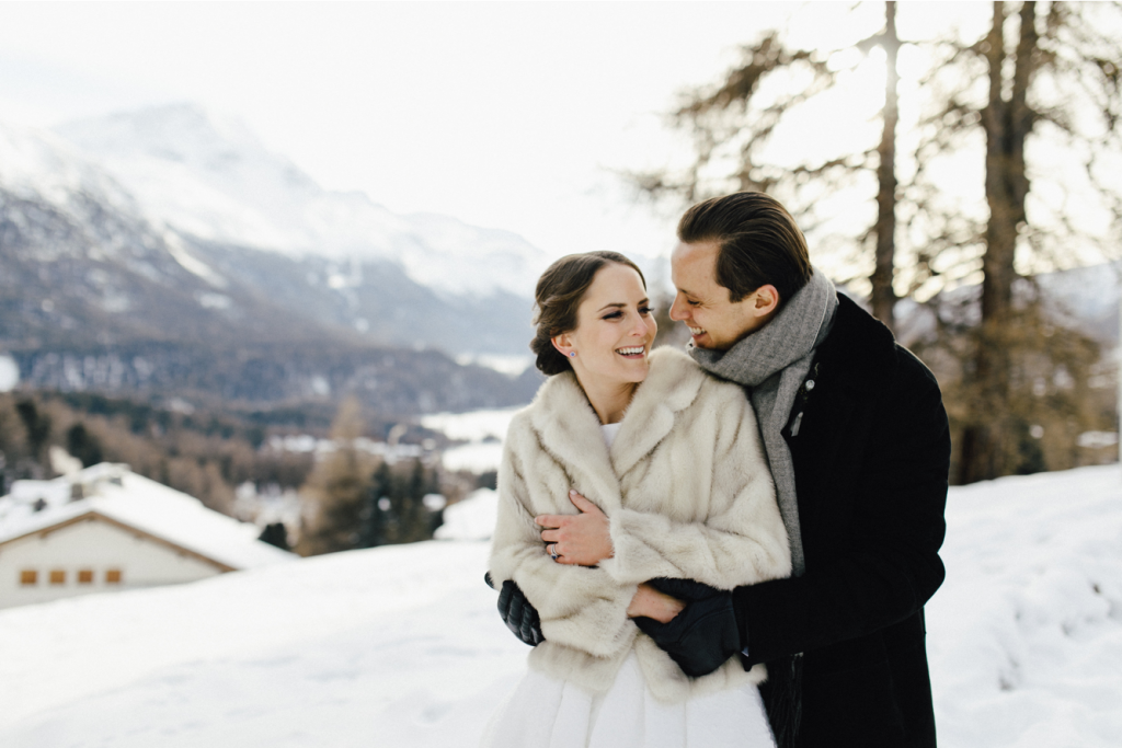 Freie Trauung 2019, Schneelandschaft, Winterhochzeit | Strauß & Fliege