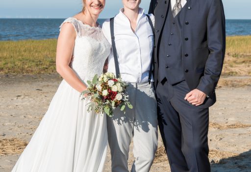 Freie Trauung an der Ostsee: Hochzeit am Strand mit Traurednerin Anka von Strauß & Fliege