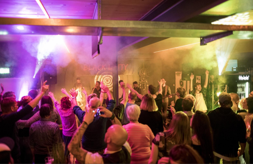 Hochzeits-Coverband Black Betty spielt die großen Klassiker