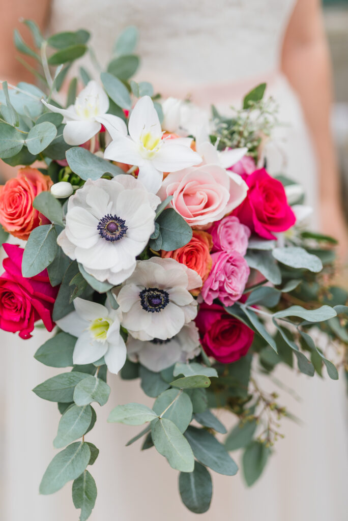 Brautstrauß modern | Blumenstrauß Hochzeit | Strauß & Fliege