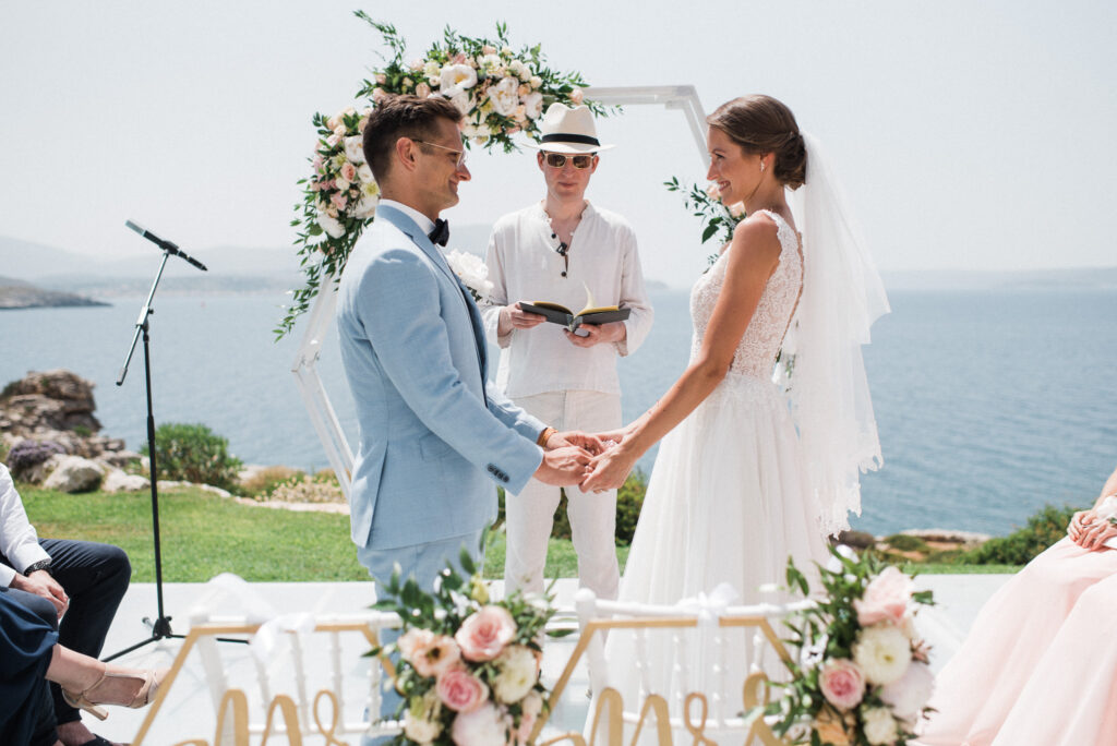 Freie Trauung im Ausland | Destination Wedding auf Kreta | Strauß & Fliege