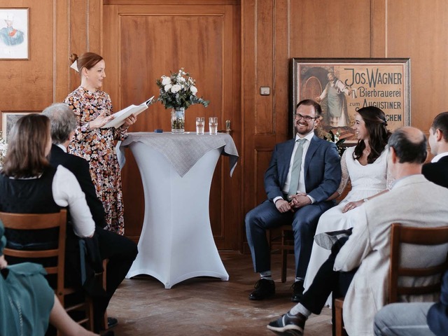 Freie Trauung Bamberger Haus München | Traurednerin Katharina Sophie | Strauß & Fliege
