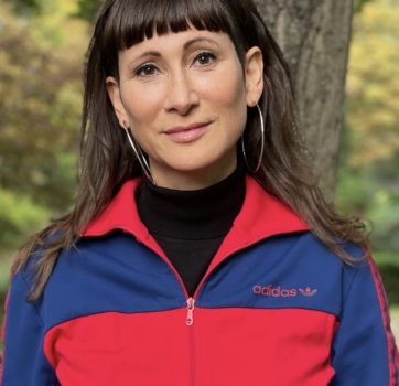 Traurednerin Kassandra Knebel | Freie Trauung Berlin & Brandenburg | Strauß & Fliege